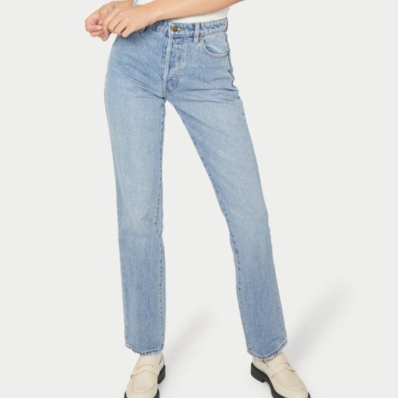 Women's Rolla's Classic Straight Jeans (light wash) - Picture 3 of 5